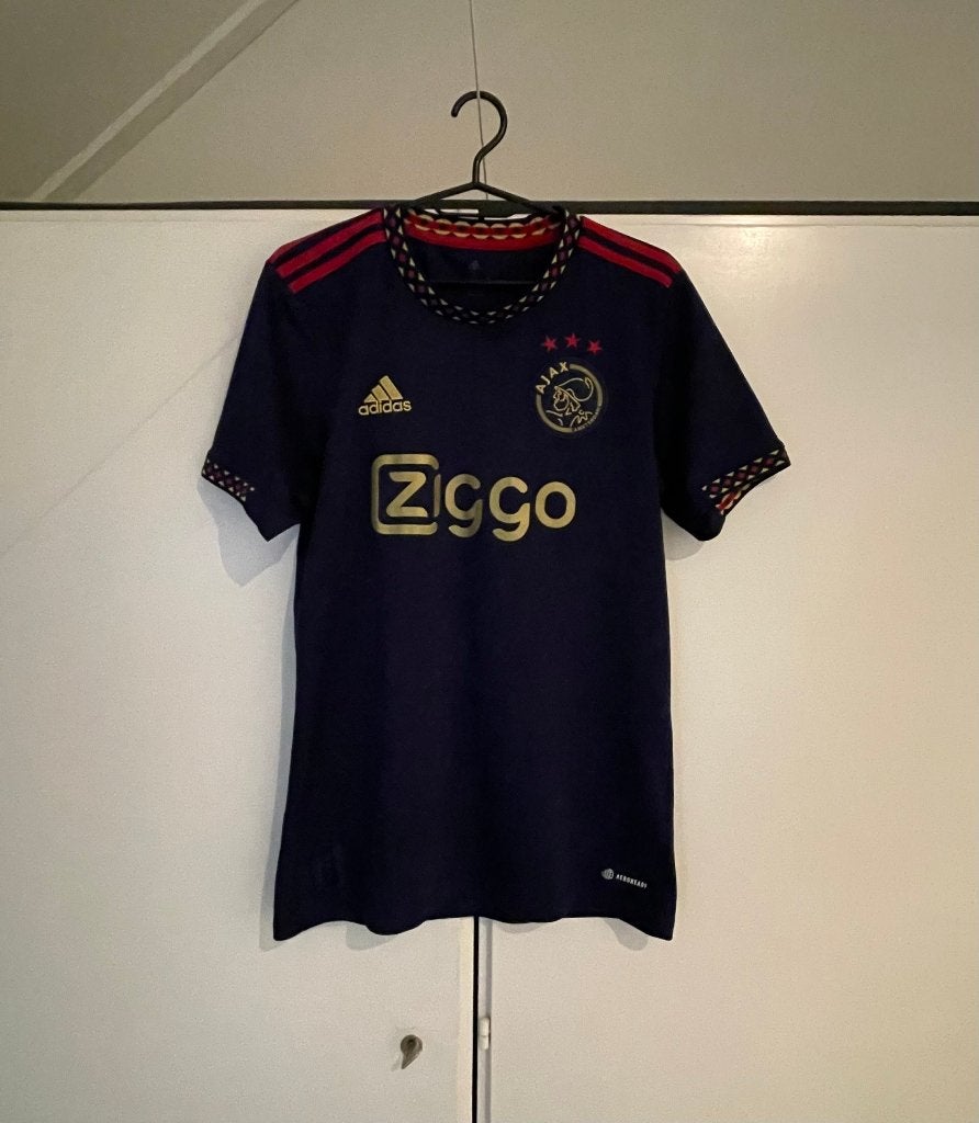 Ajax uit tenue 2022/2023 maat S, Maat S, Ophalen of Verzenden, Zo goed als nieuw, Set