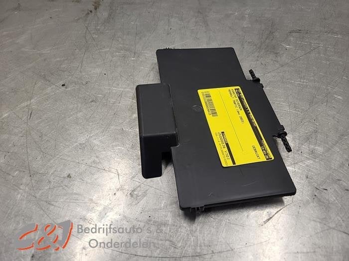 Kunstof diversen van een Renault Trafic, Gebruikt, -, Renault, -