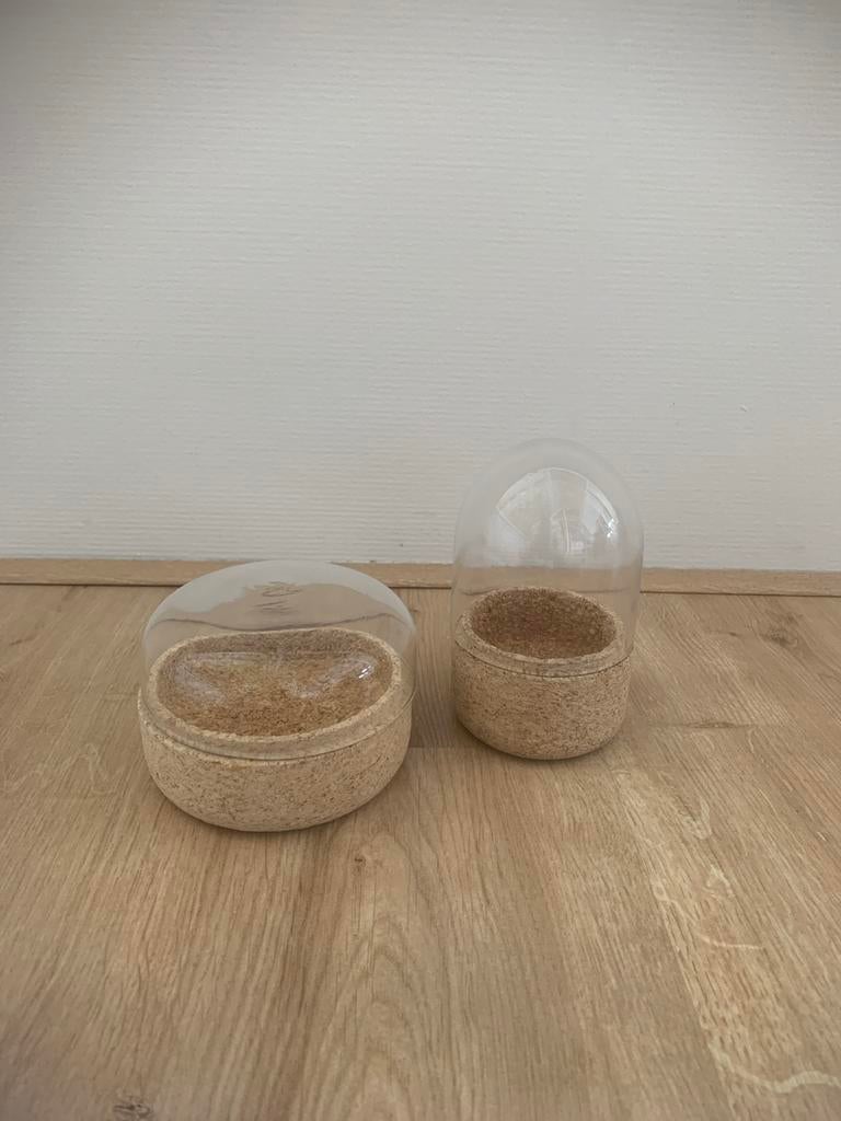 Set van 2 kurk en glazen opbergers, Huis en Inrichting, Woonaccessoires | Stolpen, Ophalen of Verzenden, Zo goed als nieuw