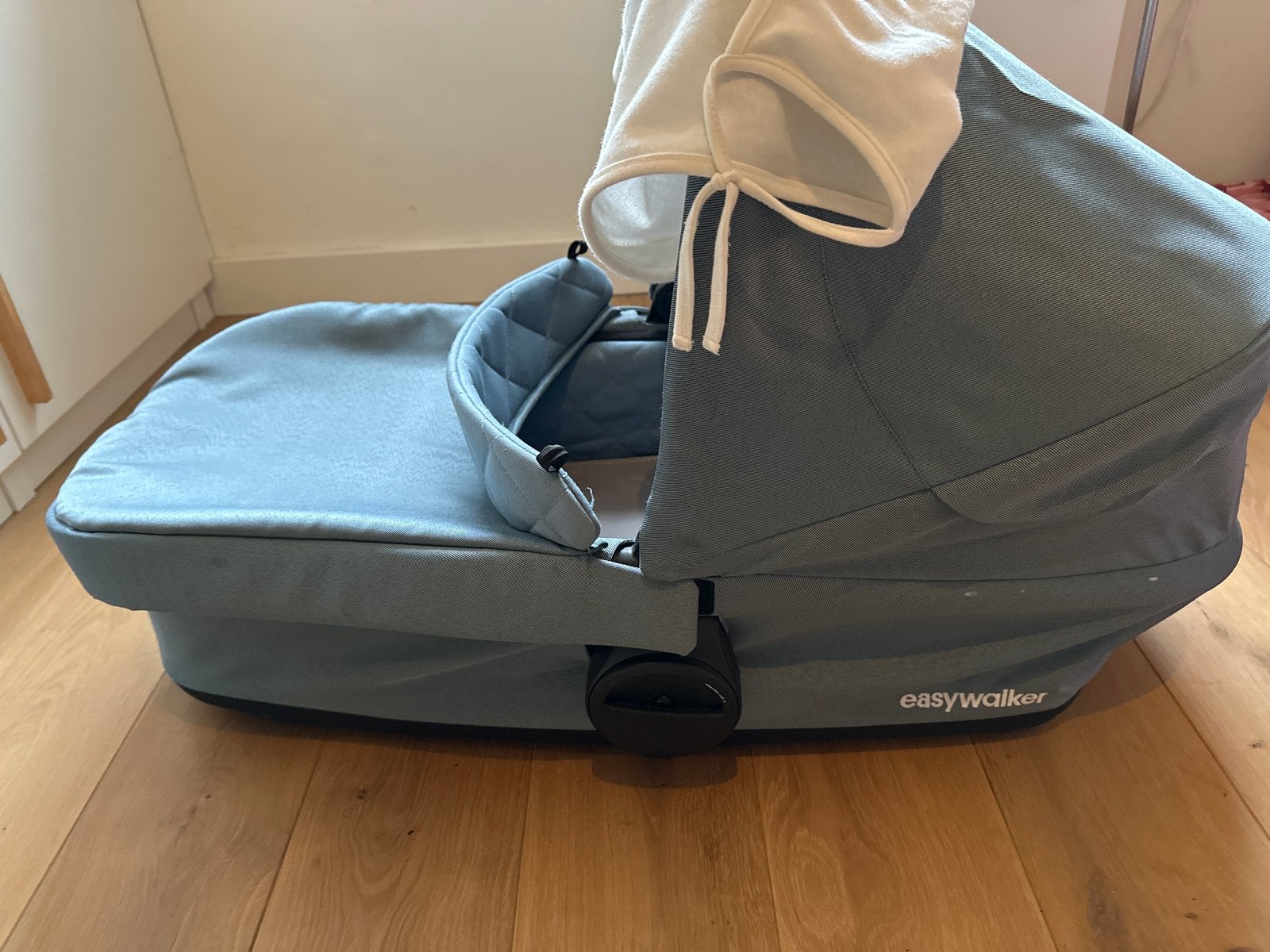 Easywalker reiswieg - Zo goed als nieuw, Kinderen en Baby's, Kinderwagens en Combinaties, Zo goed als nieuw, Met reiswieg, Ophalen