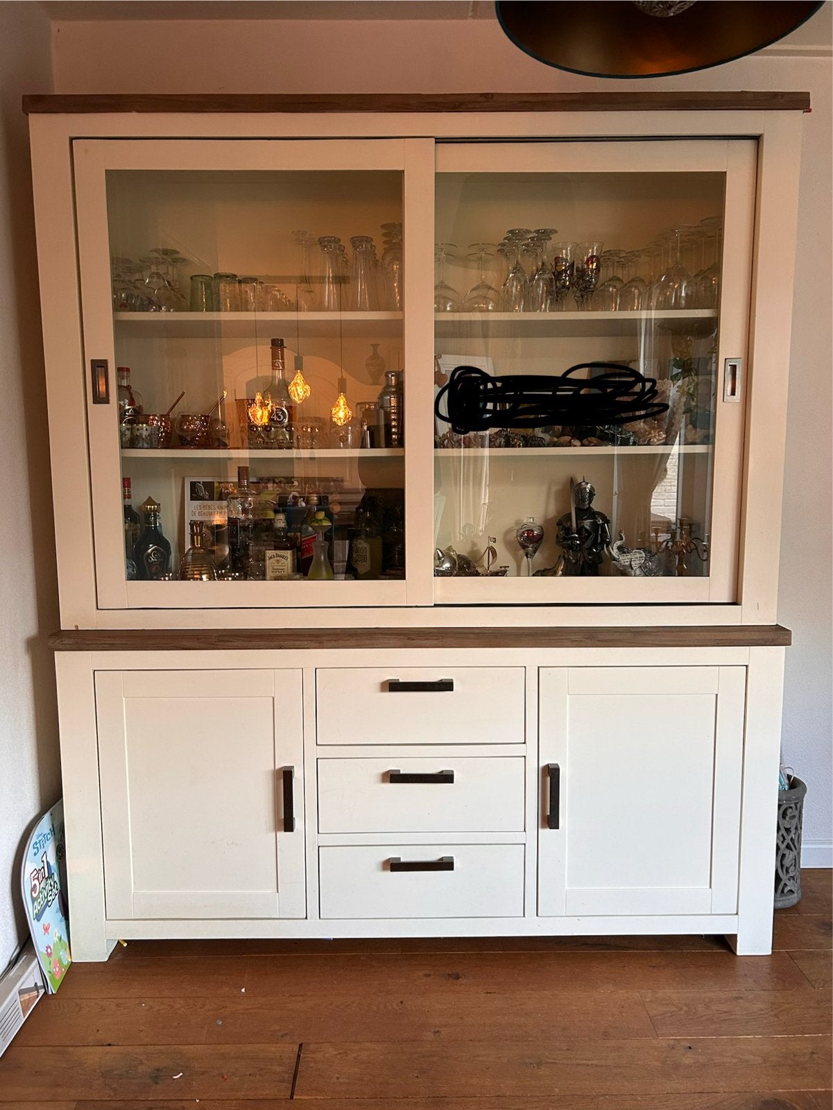 Buffetkast met vitrine, kasten en lades van Pronto, Ophalen, Gebruikt, Met deur(en), 150 tot 200 cm