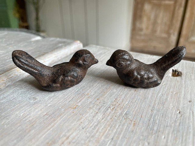 2 x klein vintage beeldje gietijzer. Miniatuur vogel / musje, Ophalen, Zo goed als nieuw, Dier