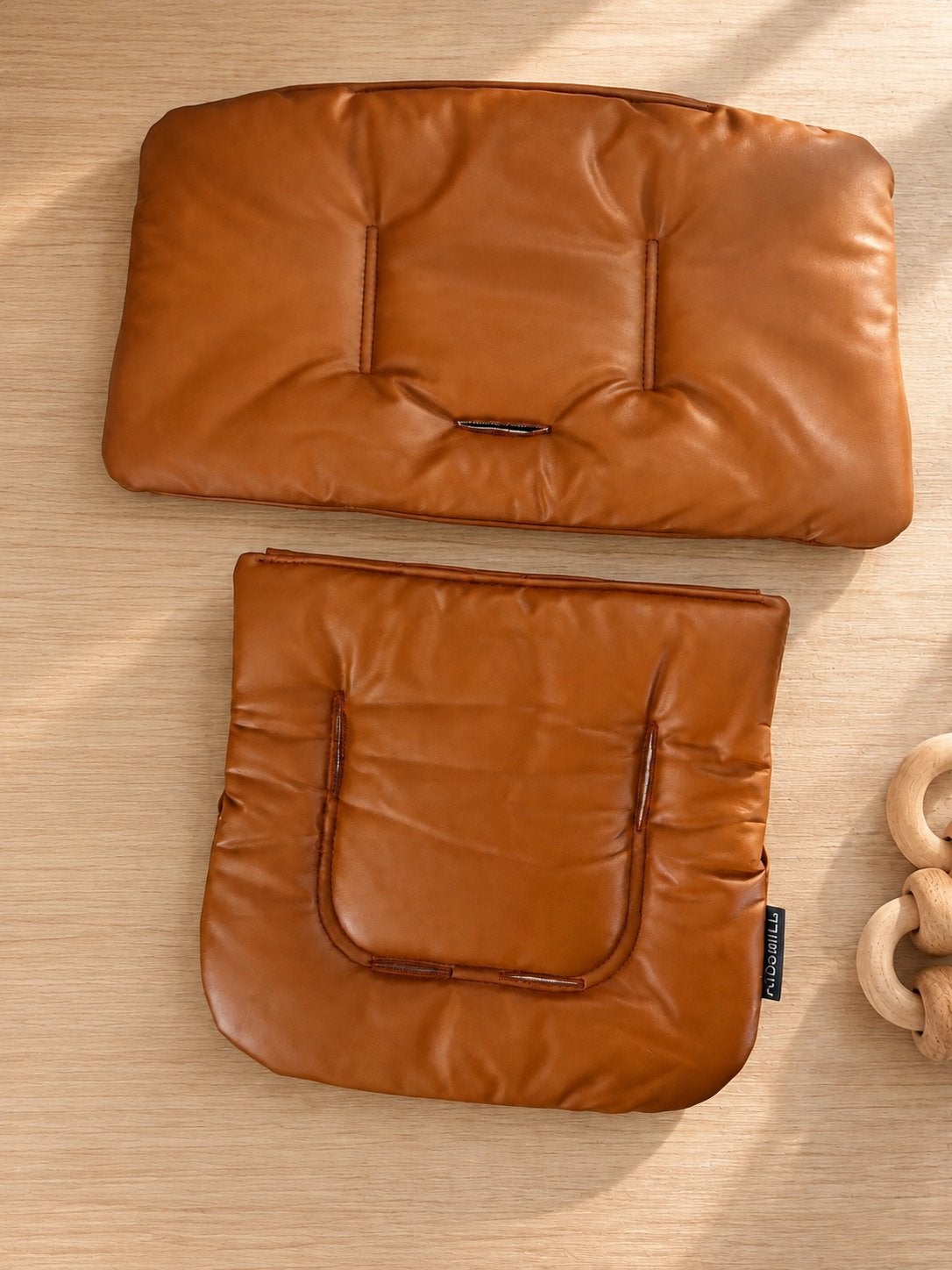 Kidsmill Up babyzitje kussens – cognac – nette staat, Ophalen, Zo goed als nieuw, Meegroeistoel, Stoelverkleiner