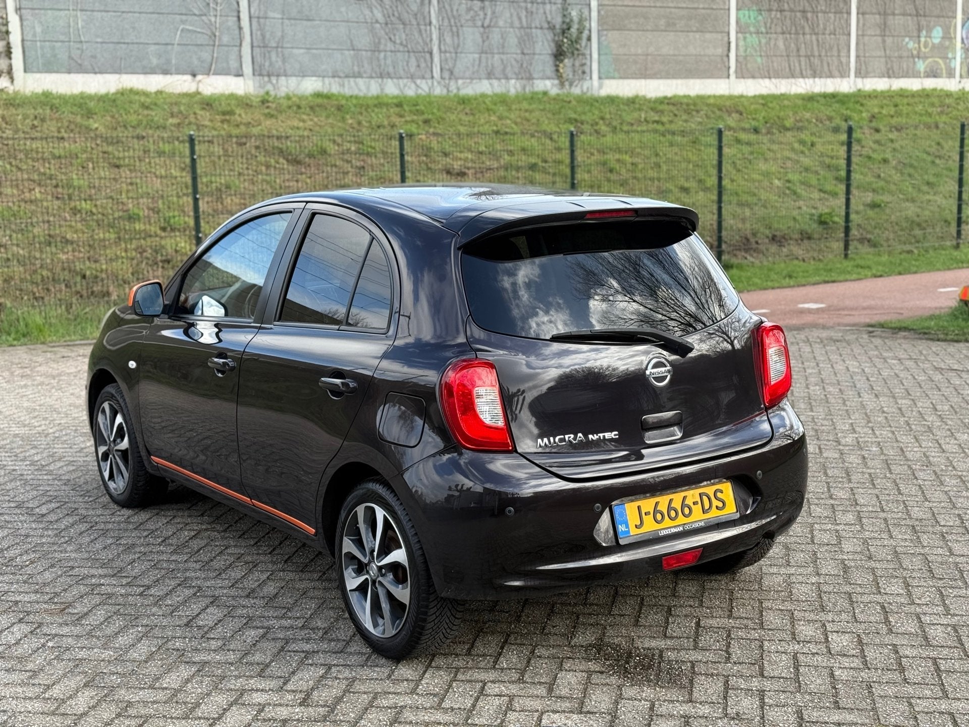 Nissan Micra 1.2 Connect Edition N-TEC AUTOMAAT I BAK PROBLE, Auto's, Nissan, Gebruikt, Overige kleuren, 1198 cc, 19 km/l
