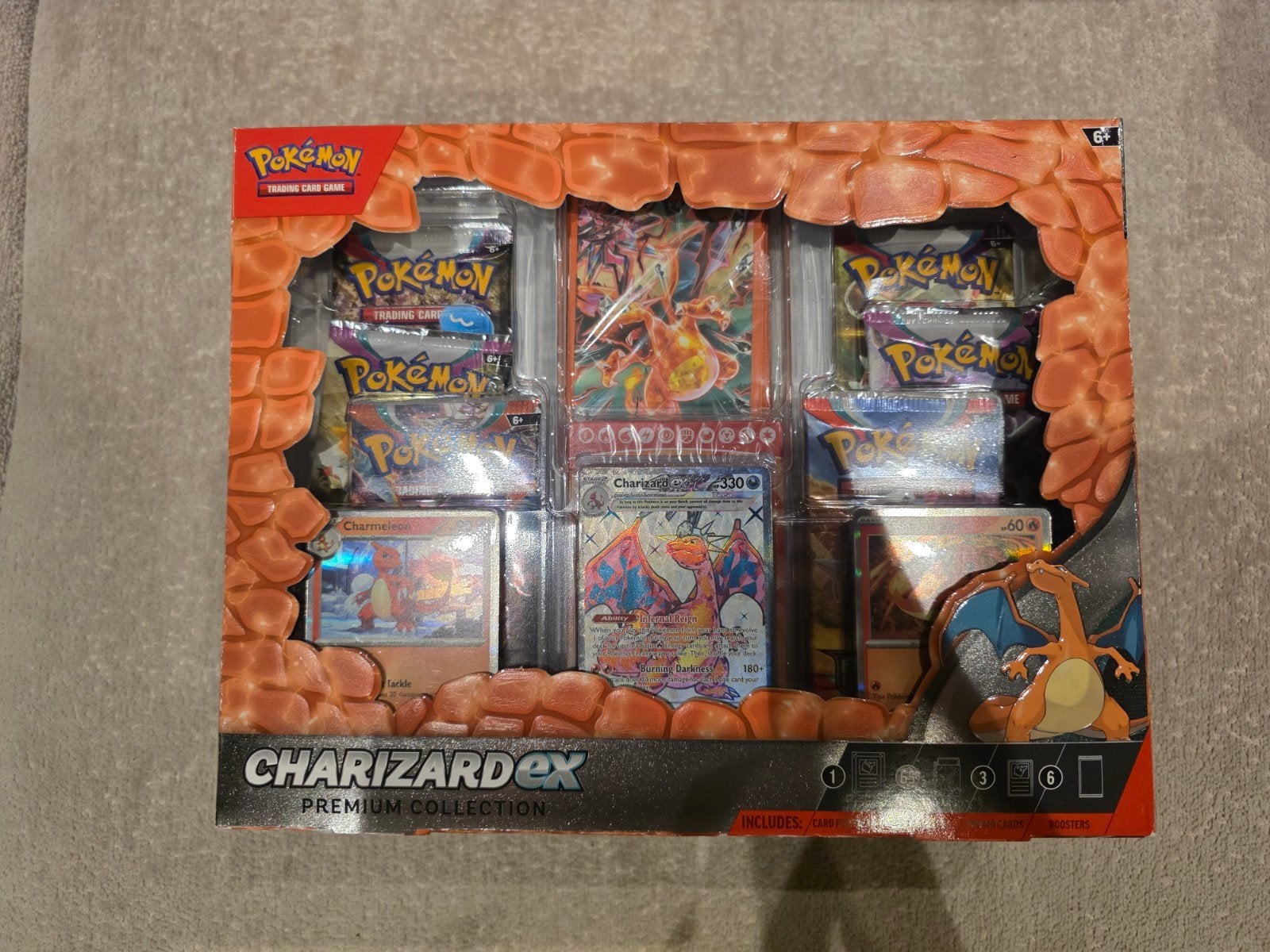 Pokémon Charizard ex Premium Collectie Box, Hobby en Vrije tijd, Verzamelkaartspellen | Pokémon, Ophalen of Verzenden, Nieuw, Overige typen