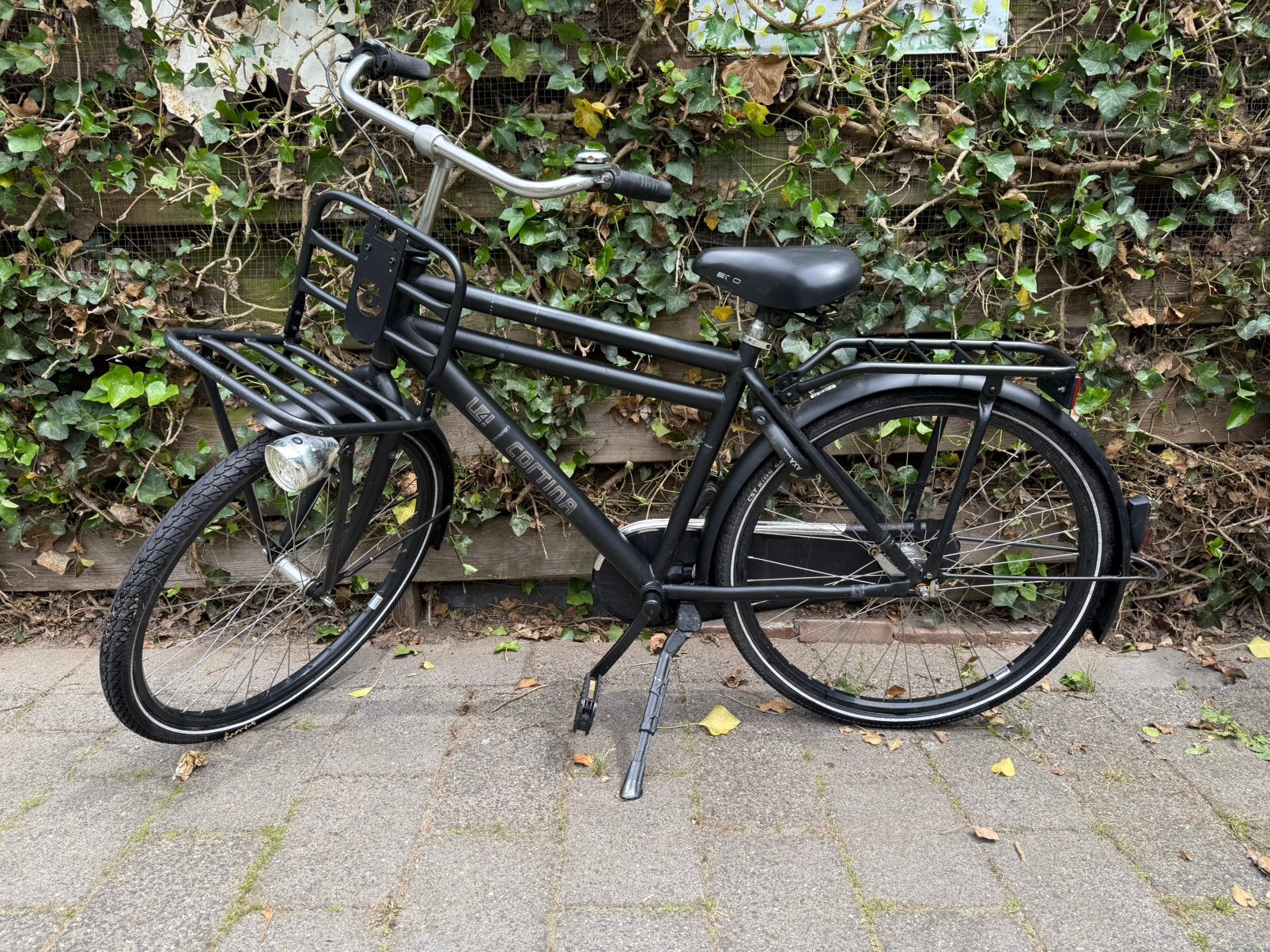 Cortina transport u4 26 inch, Ophalen, Gebruikt, Terugtraprem, 26 inch of meer