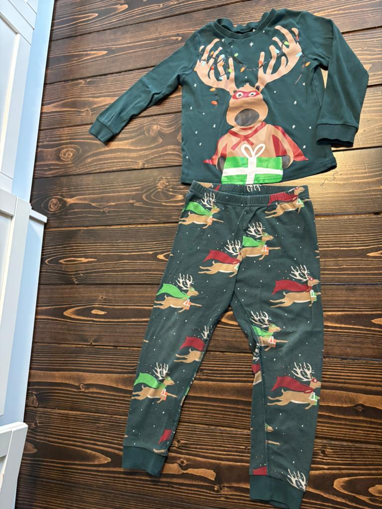 H&M kerst rendieren trui maat 110/116, Ophalen of Verzenden, Zo goed als nieuw, Jongen, Nacht- of Onderkleding