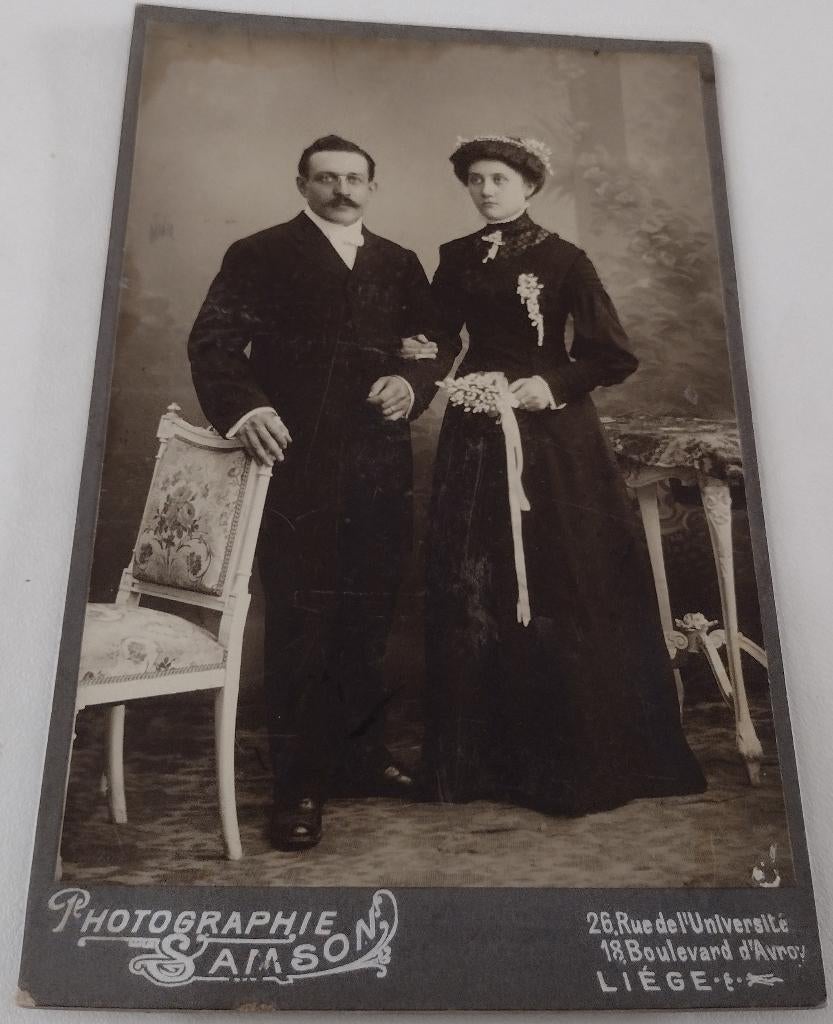 oude foto huwelijk-zwarte trouwjurk, Ophalen of Verzenden, Voor 1940, Gebruikt, Overige onderwerpen