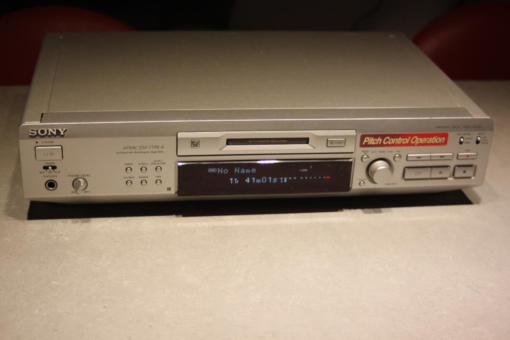Sony minidisc deck MDS-JE530 met afstandsbediening., Ophalen of Verzenden, Minidisc-speler