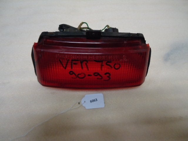 VFR750 1990 - 1993 Honda Achterlicht D1-10250