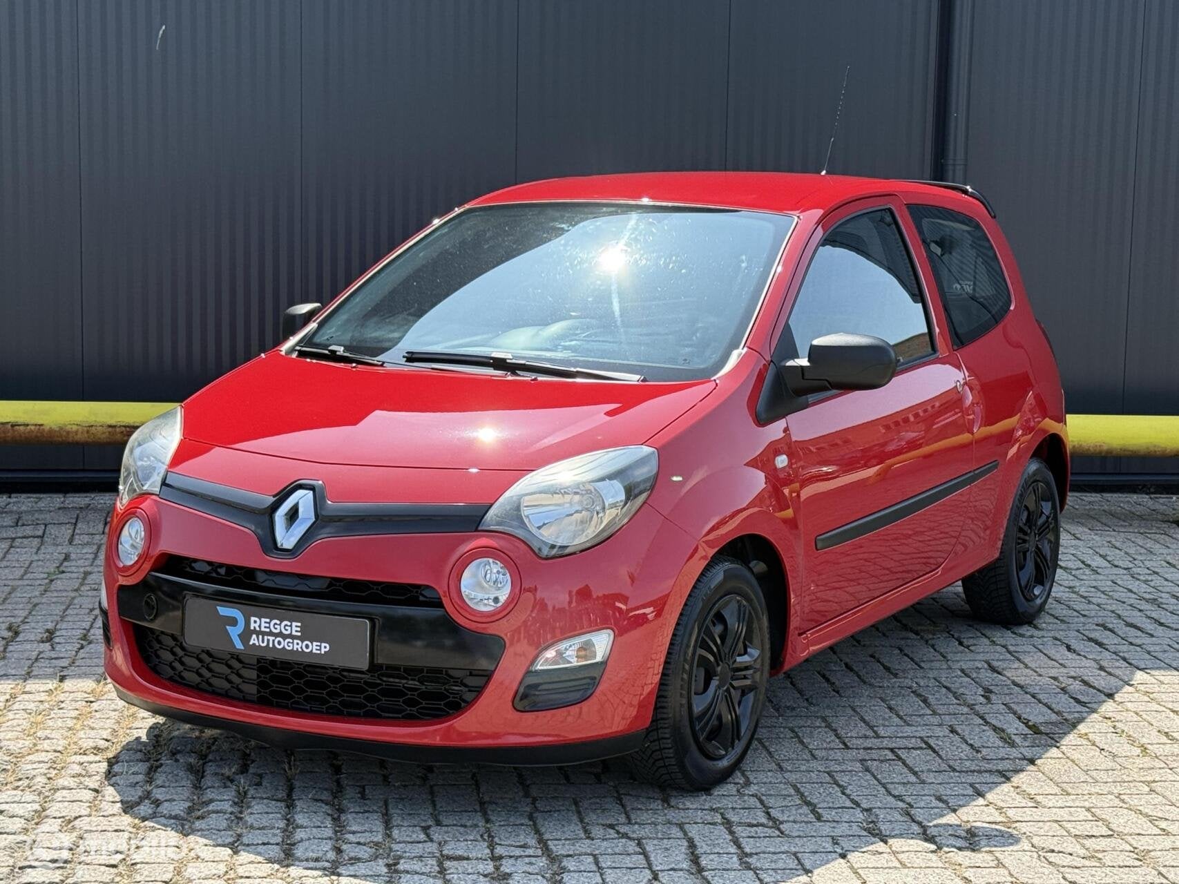 Renault Twingo 1.2 16V Dynamique CRUISE | AIRCO, Voorwielaandrijving, Twingo, Gebruikt, 4 cilinders