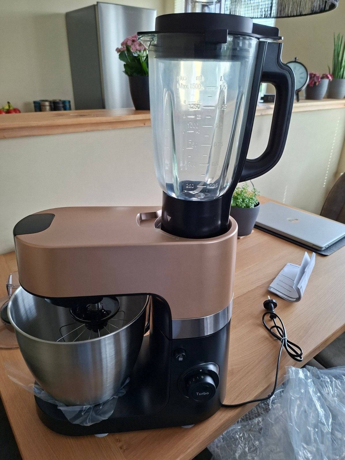 SilverCrest Professionele Keukenmachine SKMP 1300 D3, Ophalen, 1 tot 2 liter, 3 snelheden of meer, Zo goed als nieuw