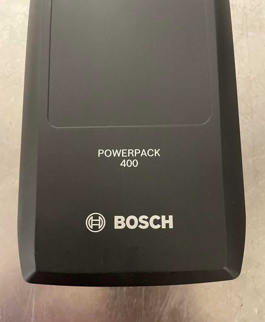 Bosch powerpack 400. 1 Jaar oud, Fietsen en Brommers, Fietsaccessoires | Fietsaccu's, Ophalen, Zo goed als nieuw
