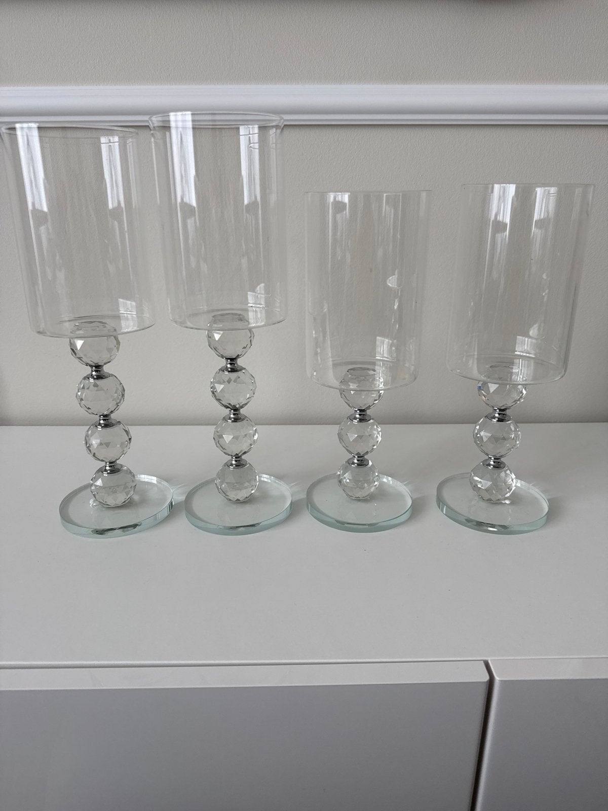 Set van 4 glazen vazen voor oa drijfkaars kristallen details, Huis en Inrichting, Ophalen, Overige materialen, Wit, Zo goed als nieuw