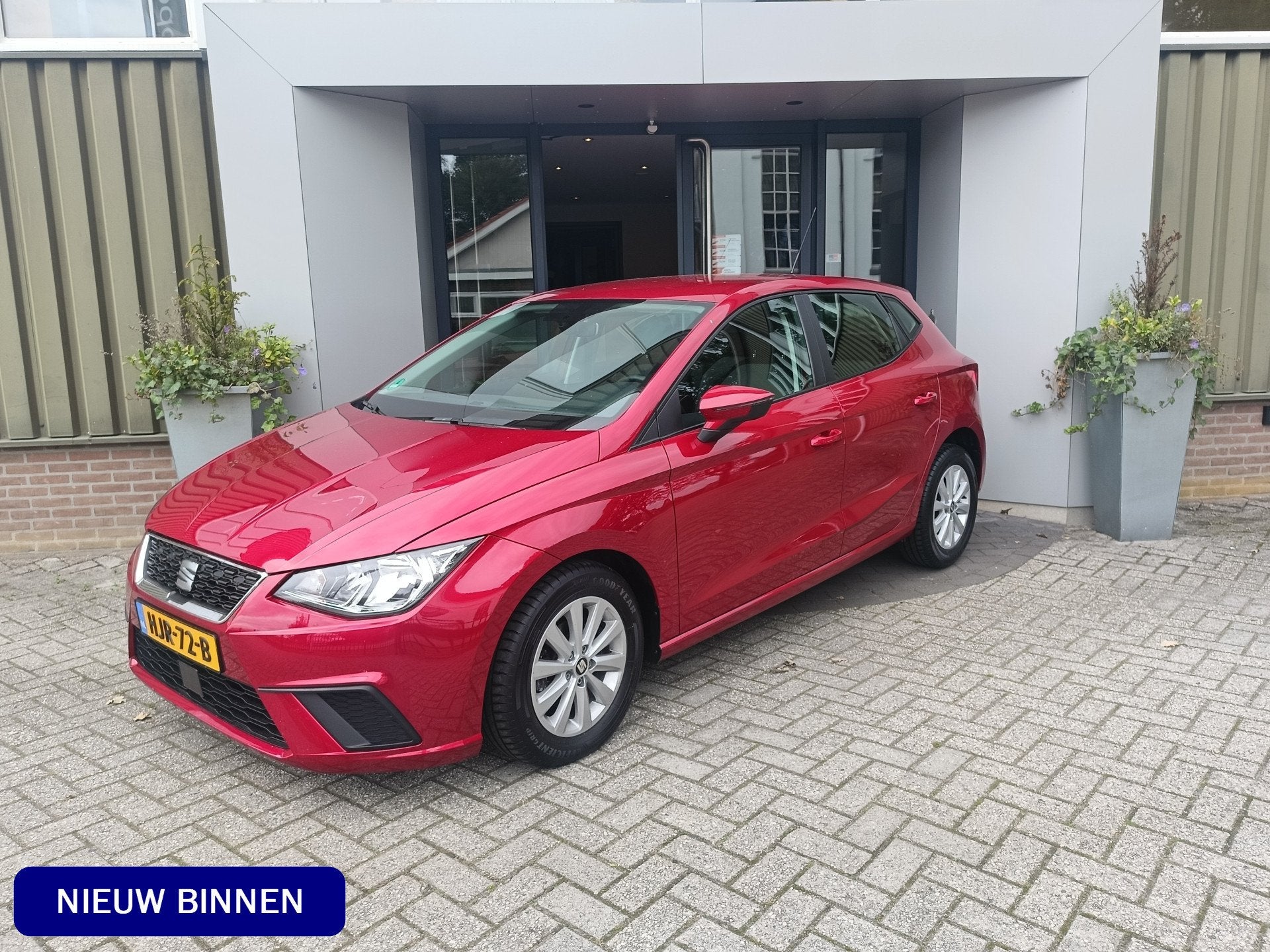 SEAT Ibiza 1.0 MPI Reference | Airco | Trekhaak | LM velgen, Voorwielaandrijving, Gebruikt, Euro 6, 540 kg