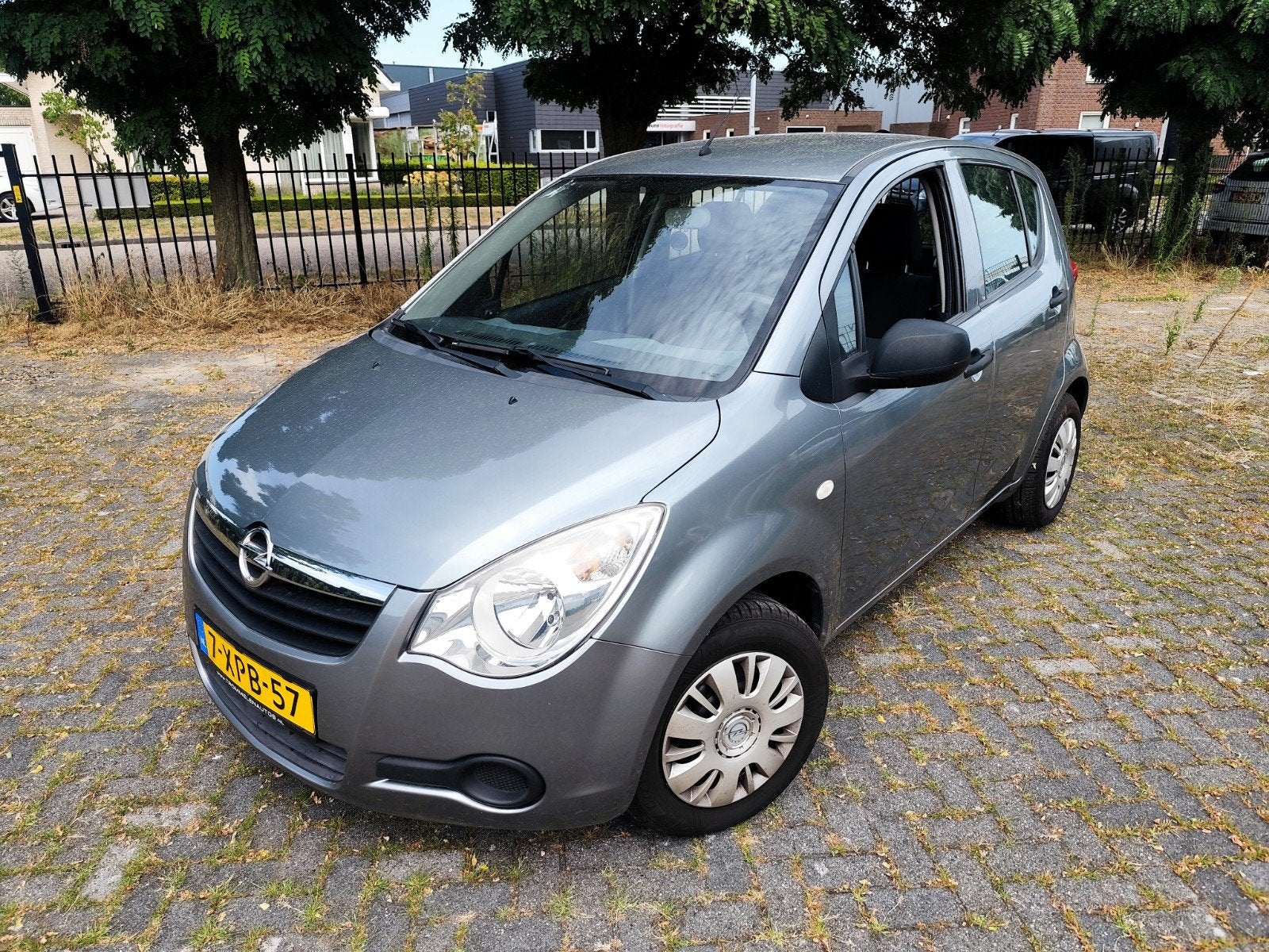 Opel Agila 1.0 12V 2013 lage kilometerstand, Auto's, 31 €/maand, Bedrijf, Handgeschakeld, 3 cilinders