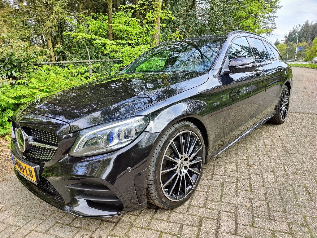 Mercedes C300de 306pk|AMG|Distro|360gr.|Airmatic|Night|Burm., Auto's, Mercedes-Benz, Automaat, Achterwielaandrijving, 1800 kg