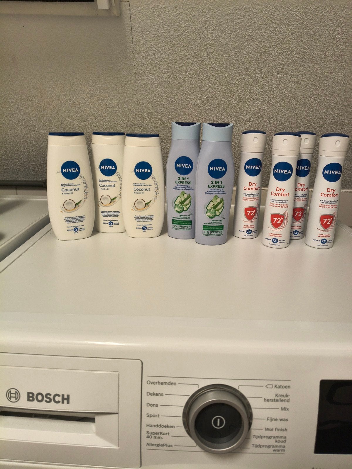 Nieuwe Nivea Shampoo, Douchegel en Deodorant Bundel, Ophalen, Nieuw, Bad & Douche