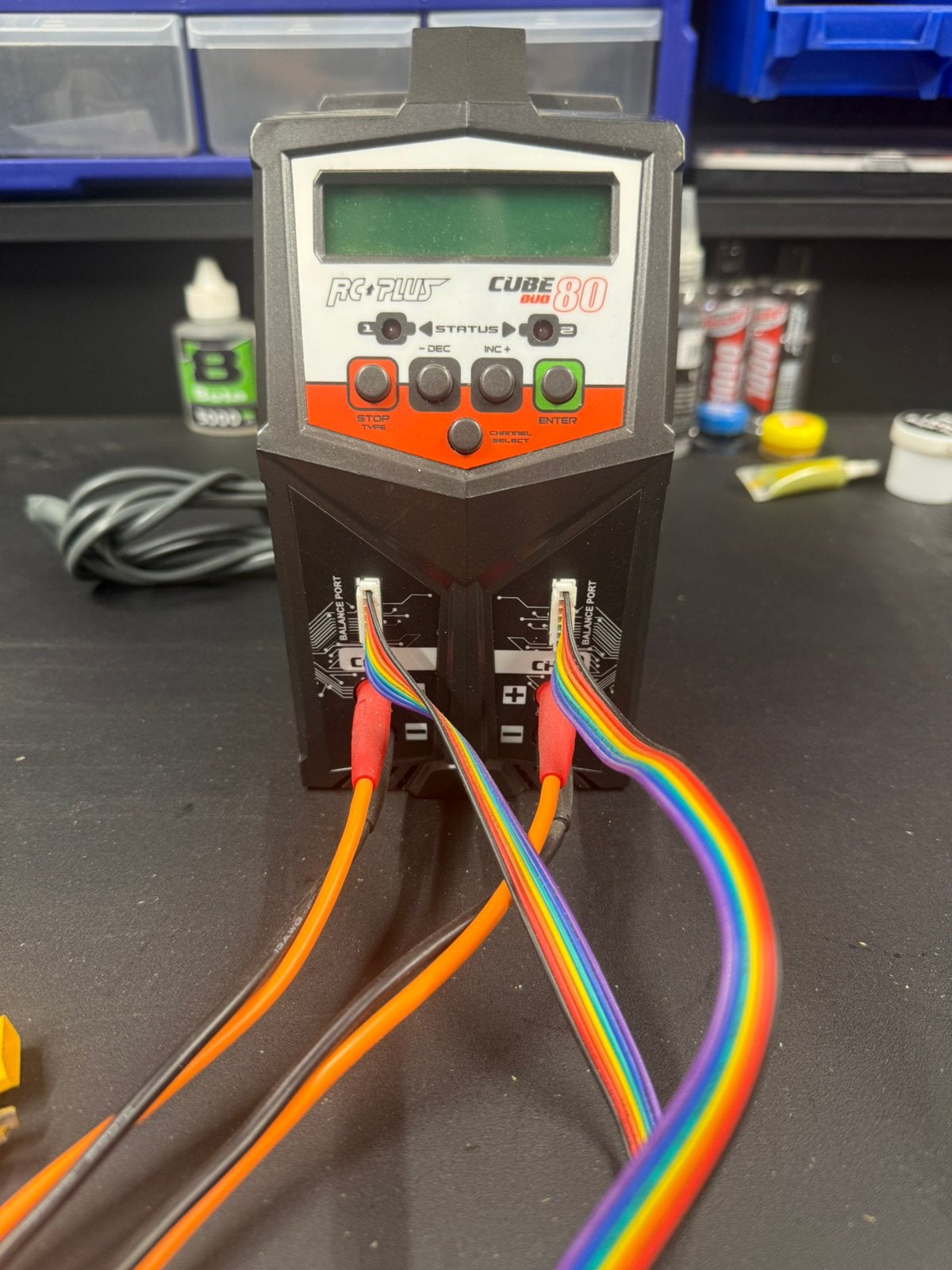 Rc plus cube duo 80 lader, Ophalen of Verzenden, Zo goed als nieuw