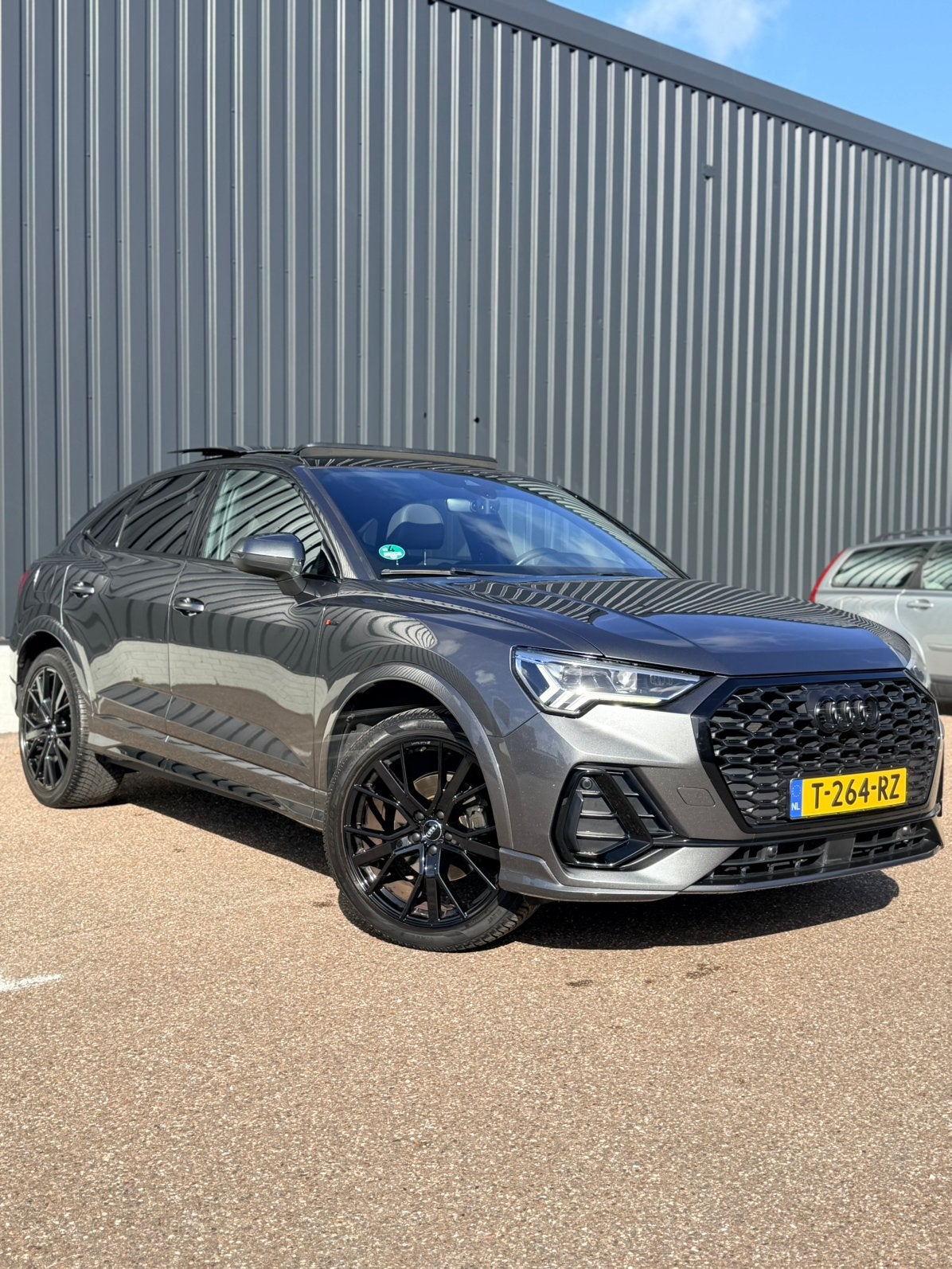 Audi Q3 Sportback l 3x S-Line l Panol Keyless| SfeerlACCl20”, Auto's, 4 cilinders, 150 pk, 1505 kg, Grijs