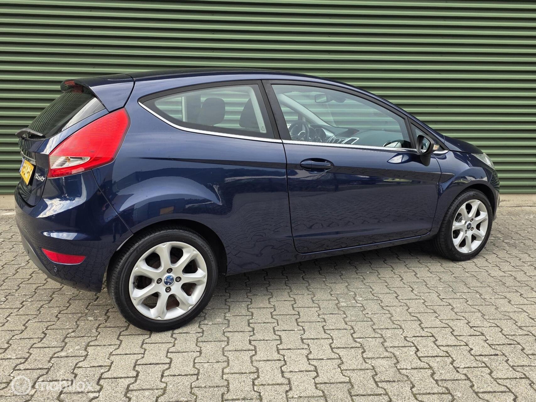 Foto 5 van Ford Fiesta 1.25 Titanium|Airco|2x Sleutel|PDC|