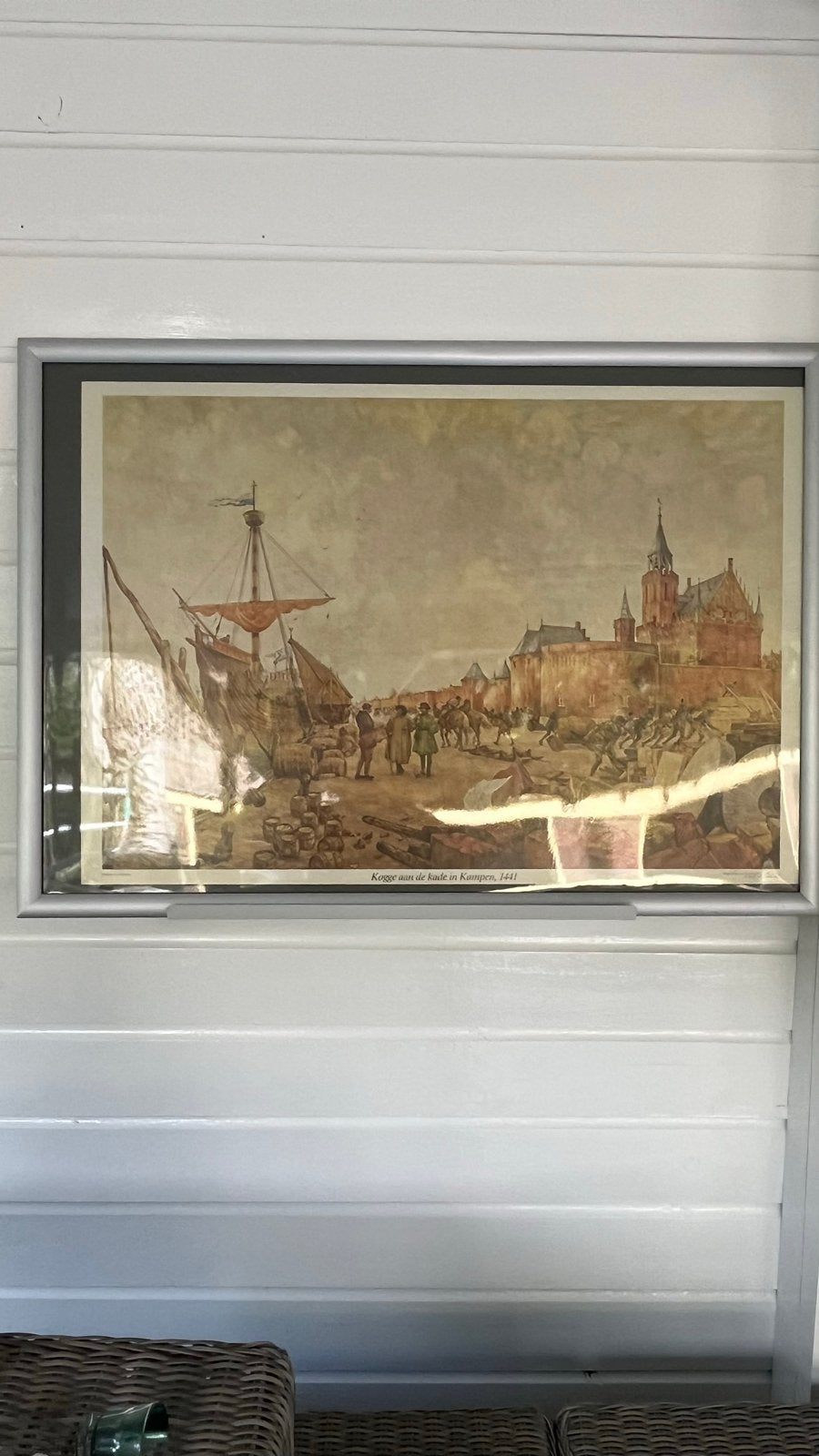 “Kogge aan de kade in Kampen”, 1441- in lijst Agteres Wilsum, Maritiem / water, Ophalen of Verzenden, Klassiek, Print