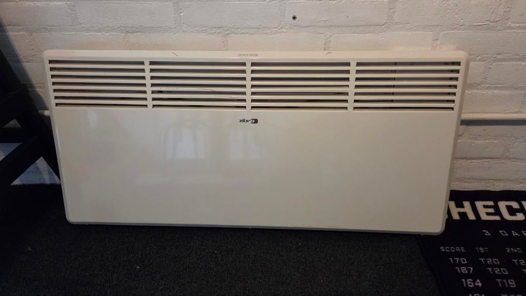 Zibro EPH 1800 LCD elektrische kachel, Ophalen, Gebruikt, Elektrisch, Hangend