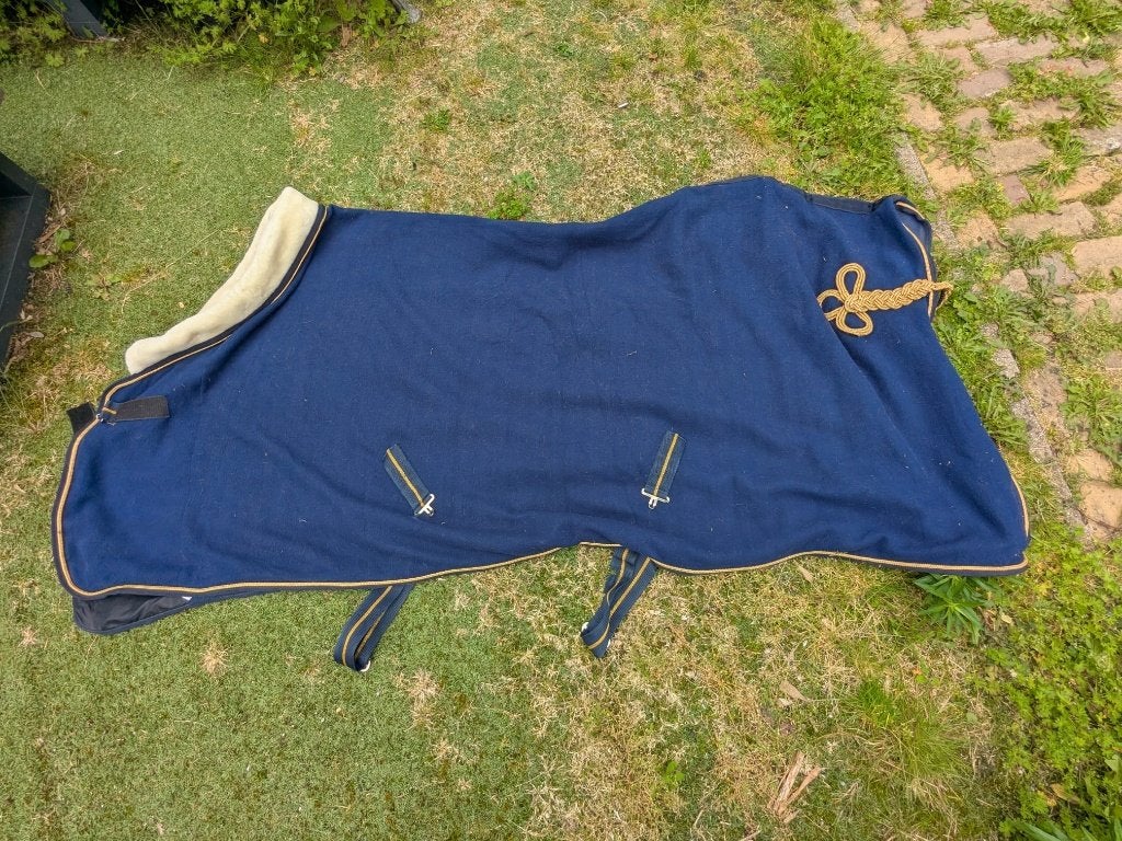 Zeer nette zweet/showdeken te koop, Dieren en Toebehoren, Overige merken, 0 g, Nieuw, Overige maten