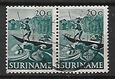 Suriname 2x 306, Ophalen of Verzenden, Gestempeld