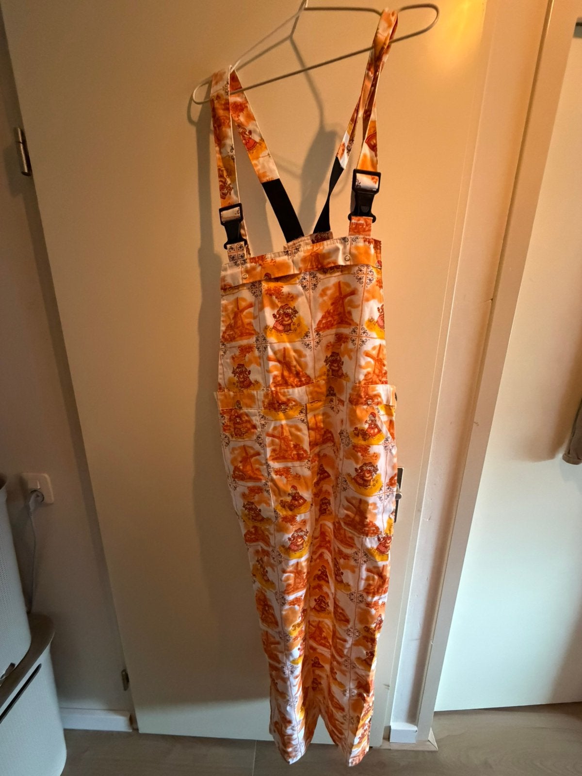 Overal in hollands thema, Ophalen of Verzenden, Zo goed als nieuw, Maat 56/58 (XL)