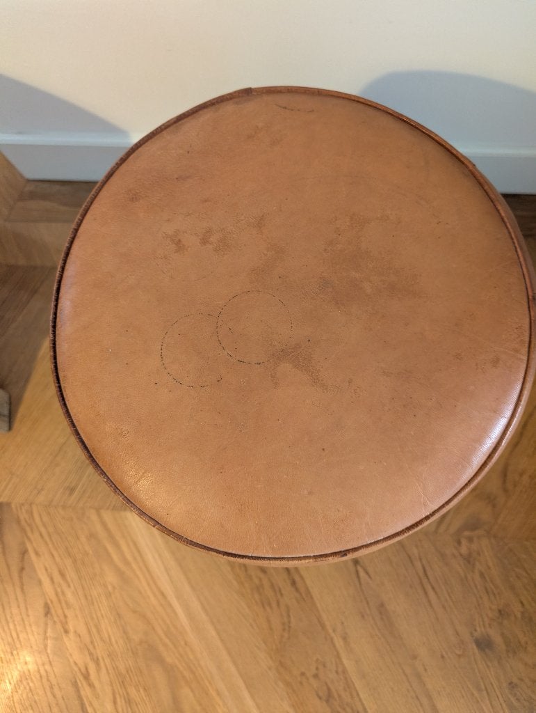 Leather stool, Ophalen, Gebruikt, Hout