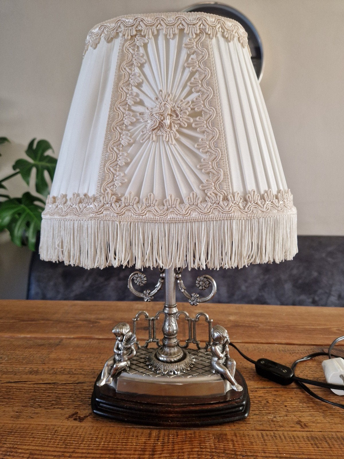 Klassieke franse tafellamp, Huis en Inrichting, Lampen | Tafellampen, Ophalen of Verzenden