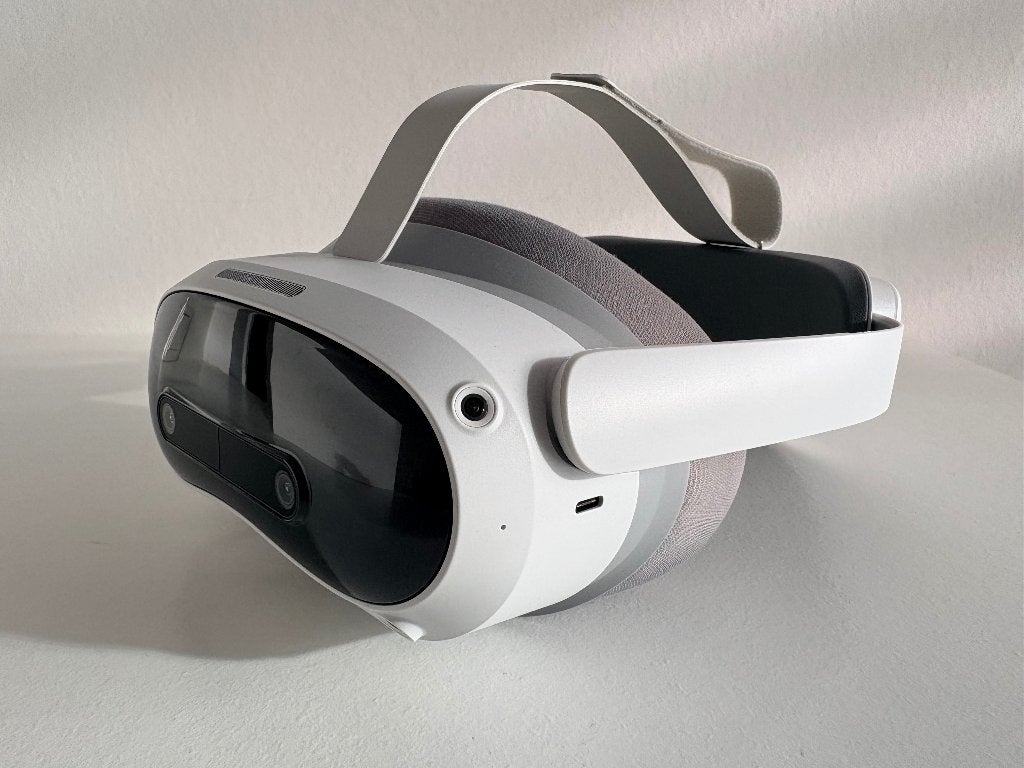 Pico 4 Ultra VR Headset - Zo goed als nieuw, Spelcomputers en Games, Ophalen, Zo goed als nieuw, VR-bril, Overige platformen