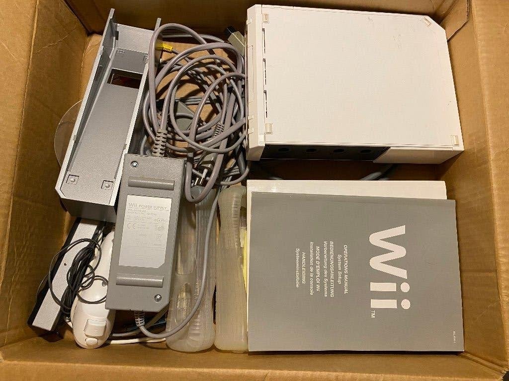 wii set zonder controlers, Ophalen of Verzenden, Gebruikt, Zonder controller, Met games