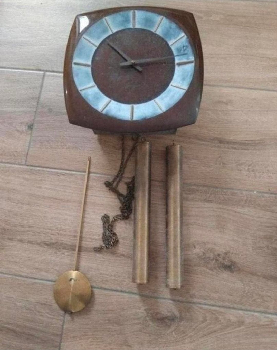 Junghans wandklok mooie houten wandklok van het merk Junghan, Huis en Inrichting, Woonaccessoires | Klokken, Ophalen of Verzenden