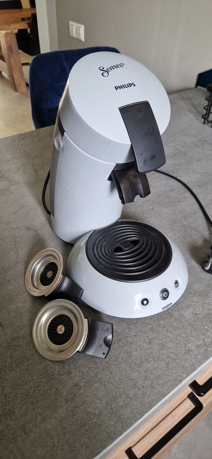 Philips Senseo Koffiezetapparaat grijs - Zo goed als nieuw, Ophalen, Koffiemachine, Zo goed als nieuw, 2 tot 4 kopjes
