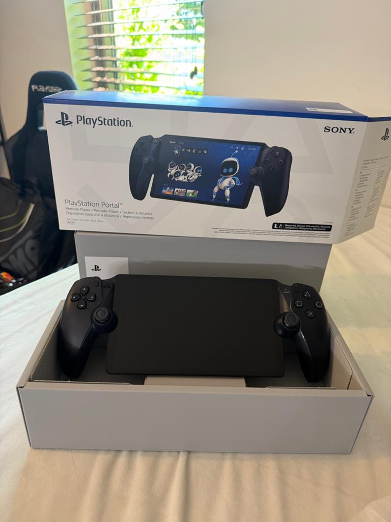 Sony PlayStation Portal Remote Player, Ophalen of Verzenden, Zo goed als nieuw