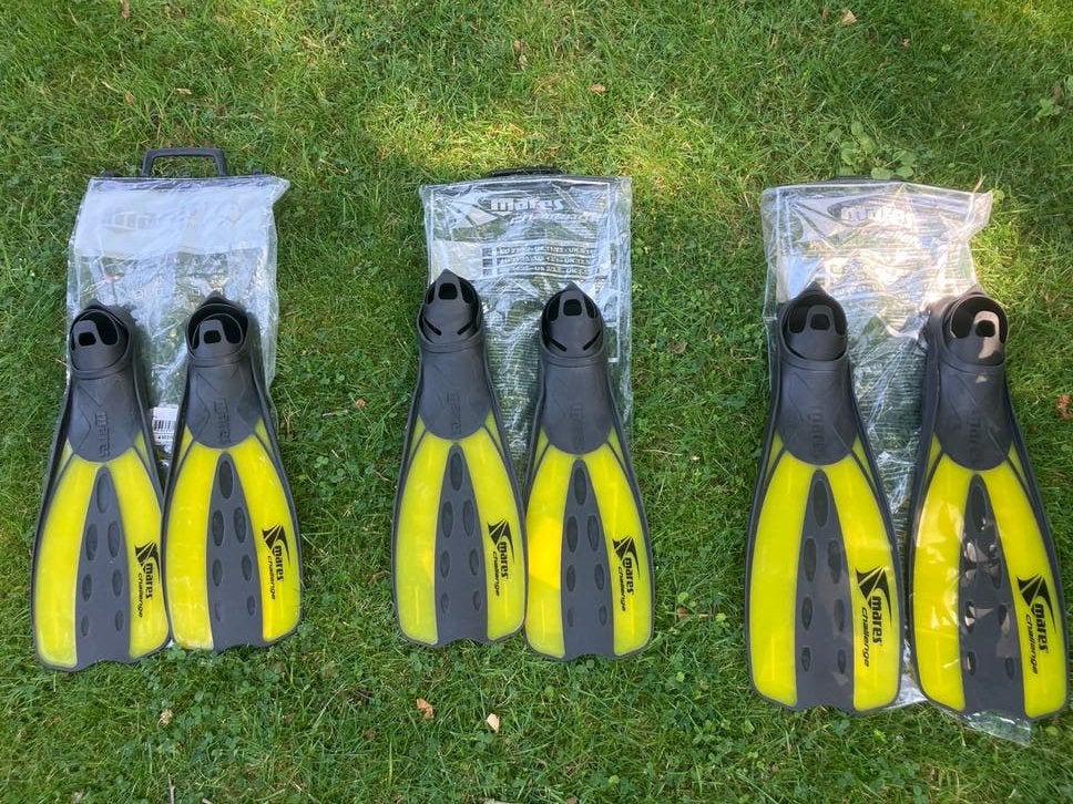 Mares Challenge zwemvliezen flippers maat 31/32, 34/35,36/37, Watersport en Boten, Ophalen of Verzenden, Zo goed als nieuw, Zwem- of Duikvliezen