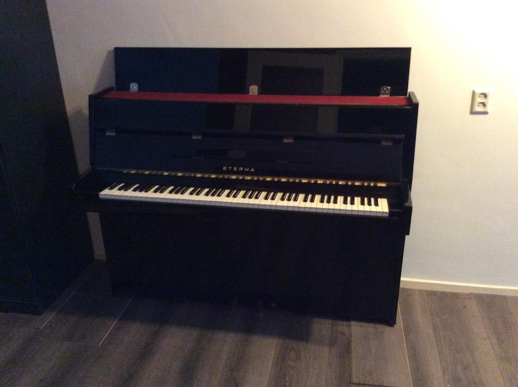 ETERNA, Ophalen, Gebruikt, Zwart, Piano
