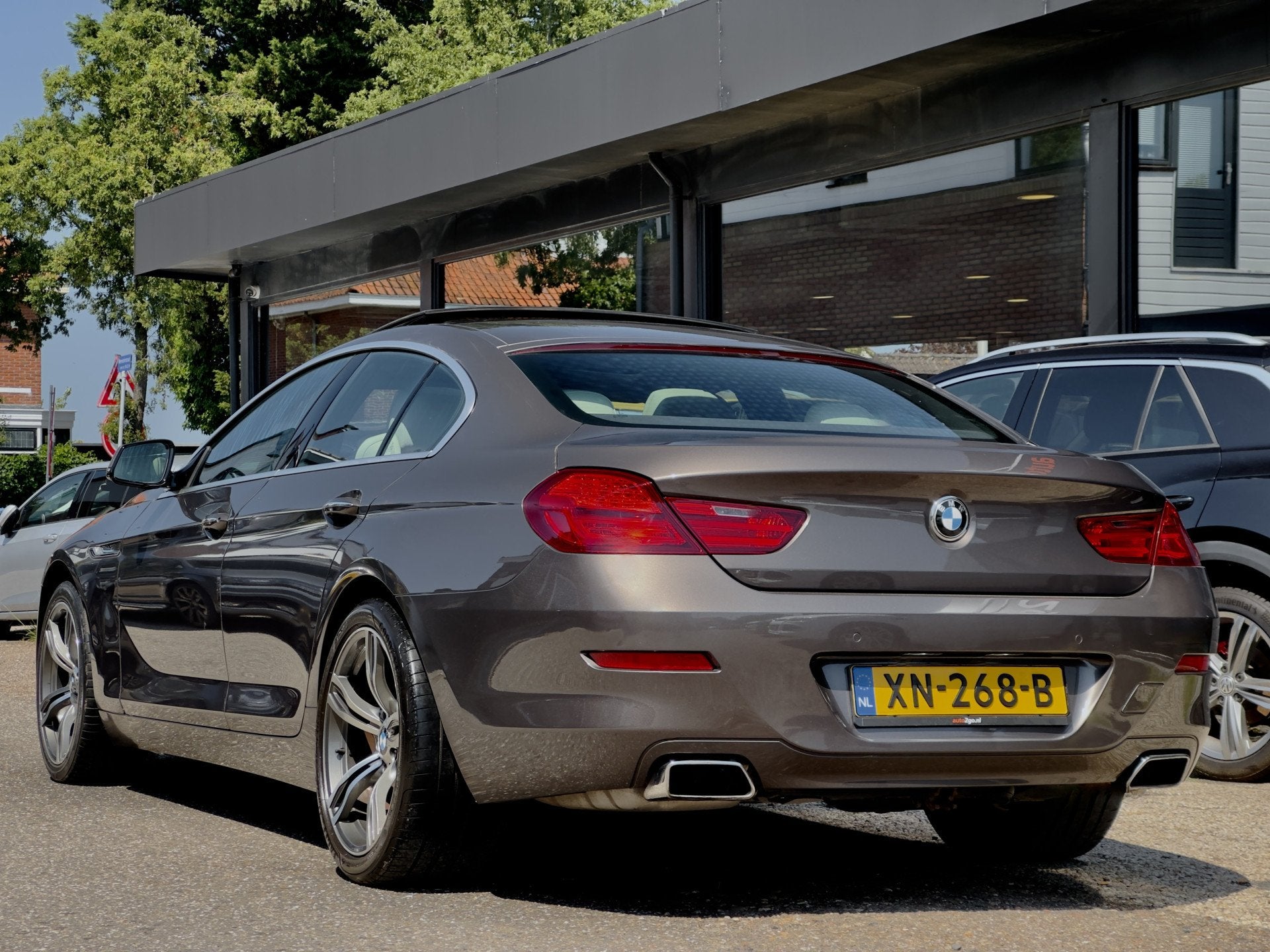 BMW 6 Serie Gran Coupé 650xi AUT8 HIGH EXECUTIVE PANODAK LE, Auto's, Automaat, Euro 5, 8 cilinders, Bruin