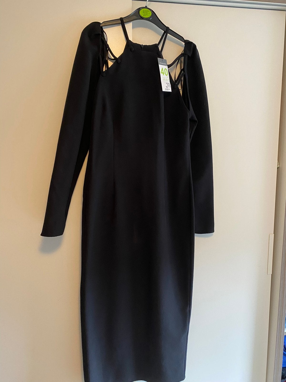 Nieuw met kaartje jurk Primark zwart maat 40 aparte schouder, Ophalen of Verzenden, Zo goed als nieuw, Maat 38/40 (M), Zwart