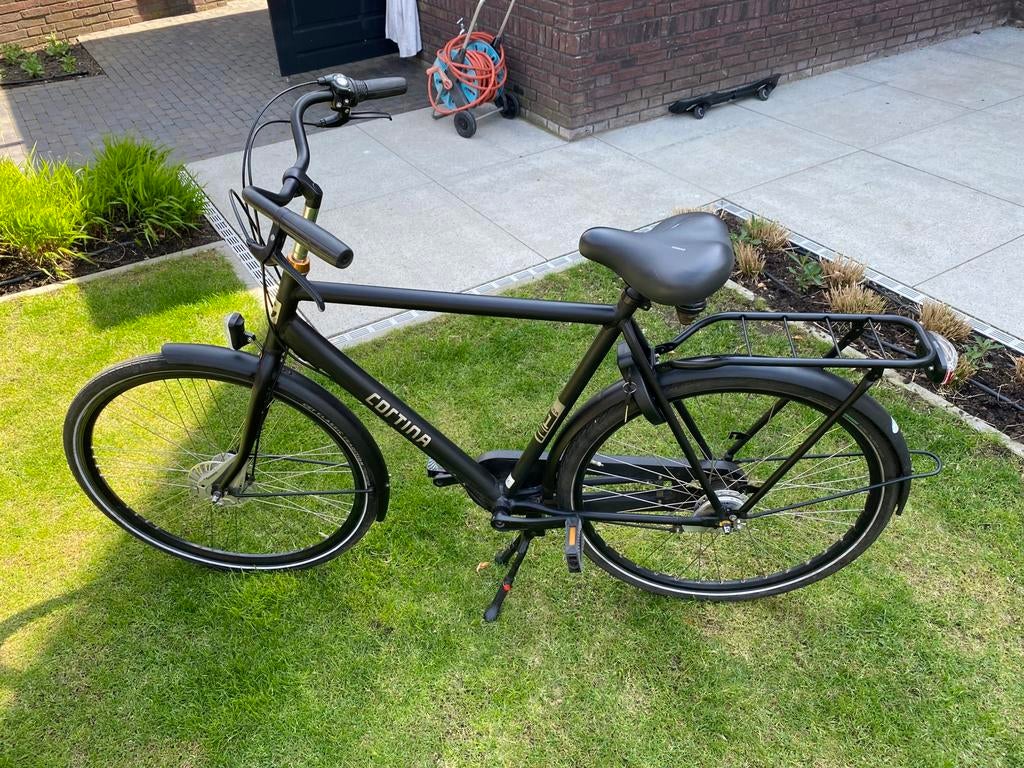 Cortina U1 stations/cafefiets 28 inch, hoogte 61 cm, Ophalen, Zo goed als nieuw, Overige merken, Versnellingen