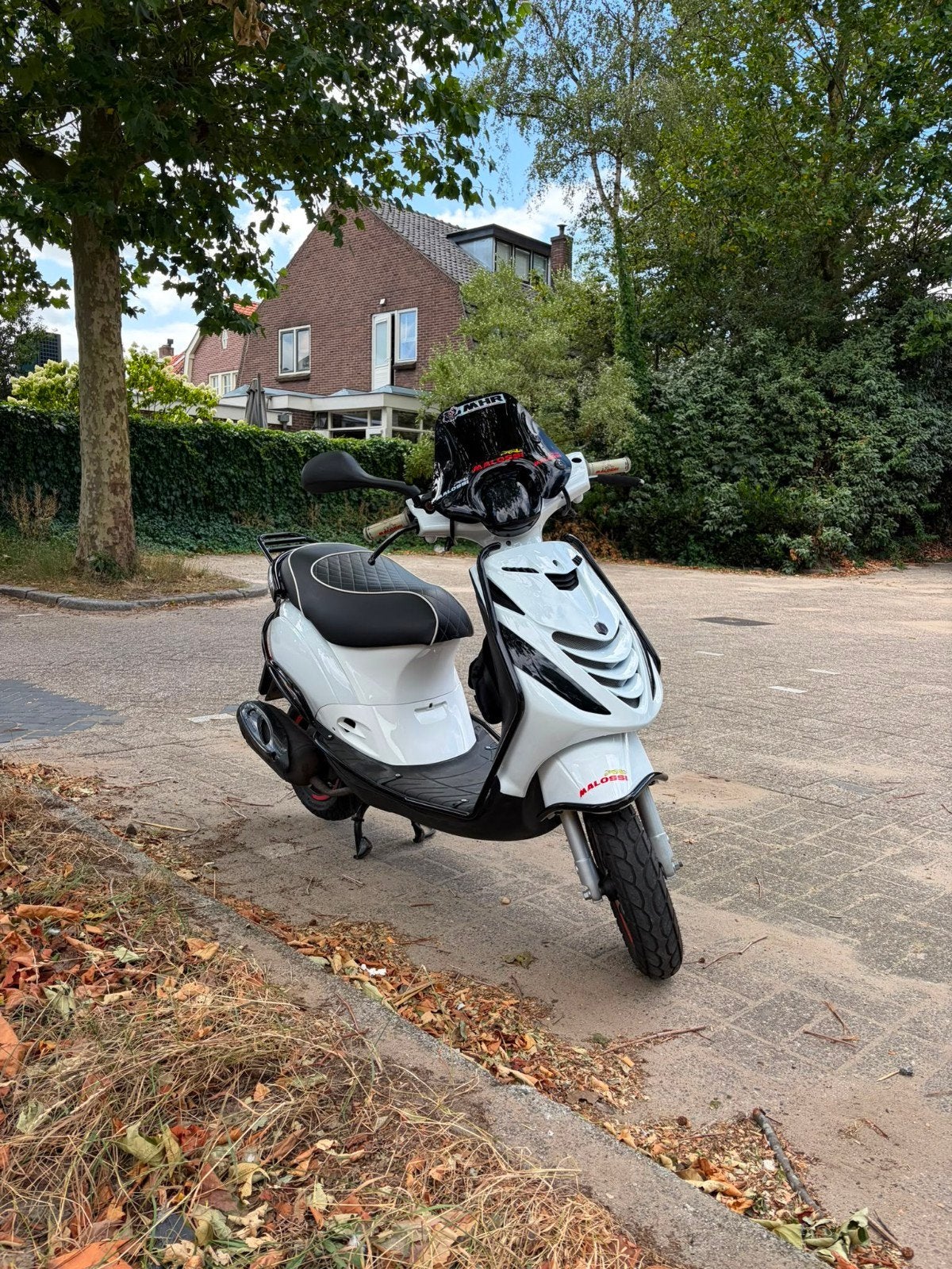 Piaggio Zip 80cc, Fietsen en Brommers, Ophalen, Zo goed als nieuw, Benzine, Zip