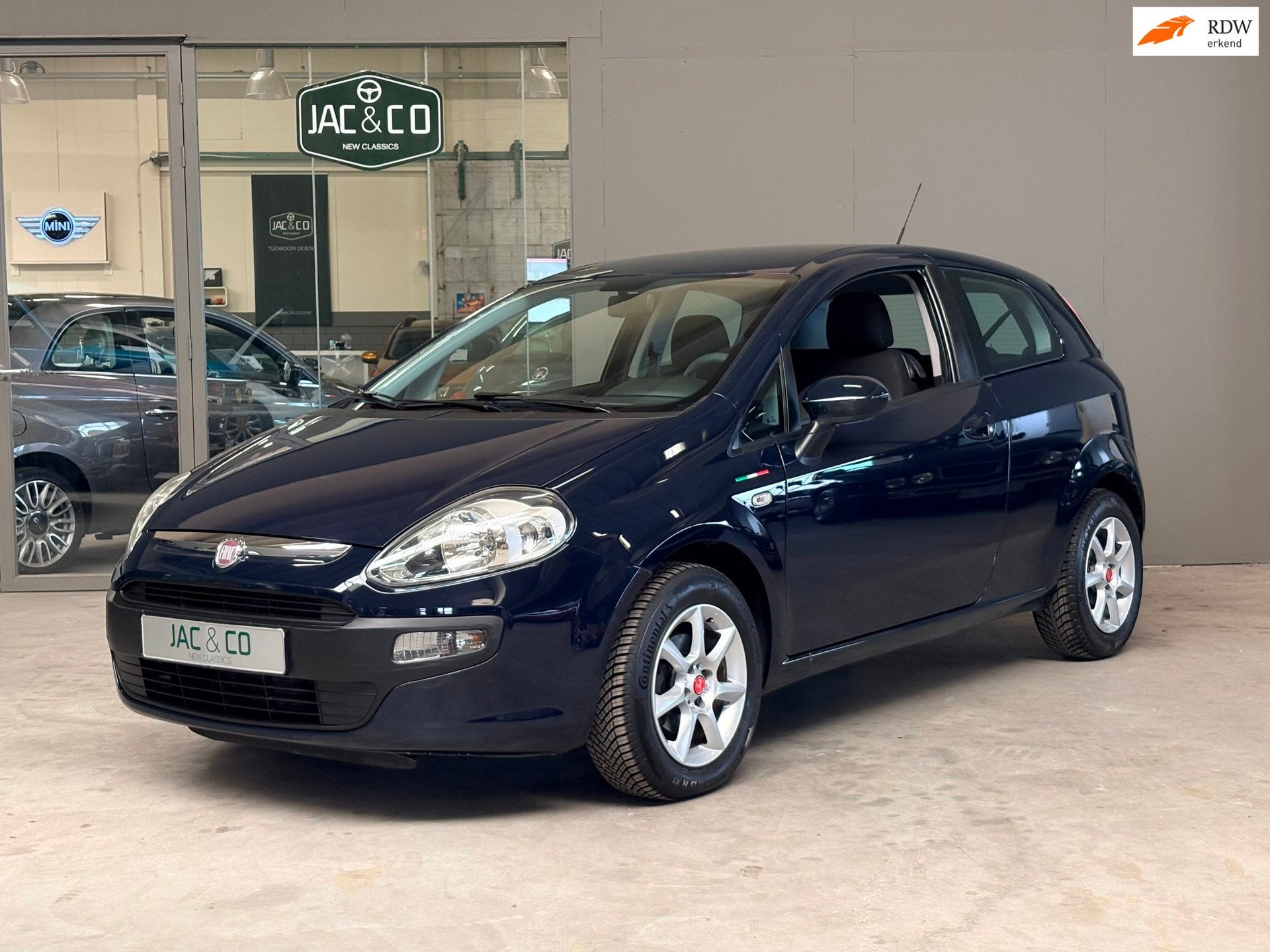 Fiat Punto EVO 1.2 Dynamic airco en lage kilometerstand!, Auto's, Fiat, Voorwielaandrijving, Stof, Gebruikt, 4 cilinders