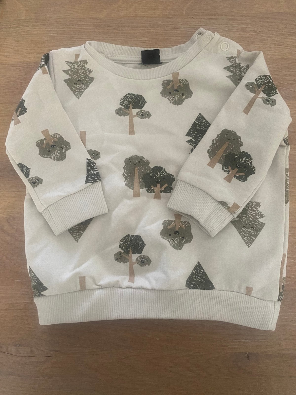 Trui voor jongen, Kinderen en Baby's, Babykleding | Maat 62, Ophalen of Verzenden, Zo goed als nieuw, Jongetje, Truitje of Vestje