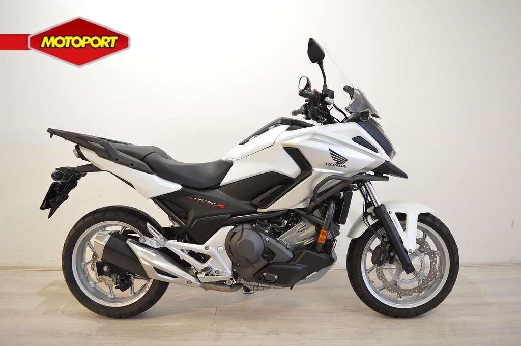 Honda NC 750 X DCT (bj 2018), Motoren, Wijngaardveld 1
9300  AALST, BE, Mc.benelux@honda-eu.com, Toermotor, HONDA MOTOR EUROPE Ltd Belgian Branch