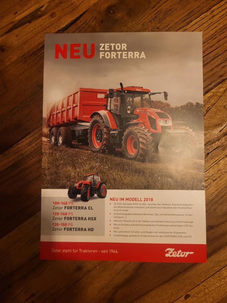 tractor folder Zetor Forterra, Ophalen of Verzenden, Zo goed als nieuw