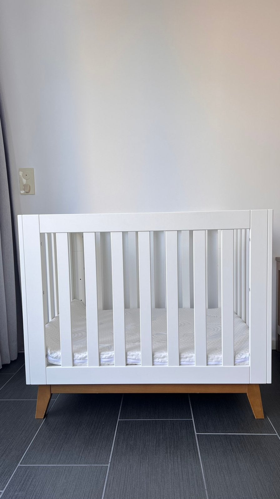 Happy Baby box - wit, Ophalen, Zo goed als nieuw, Ledikant