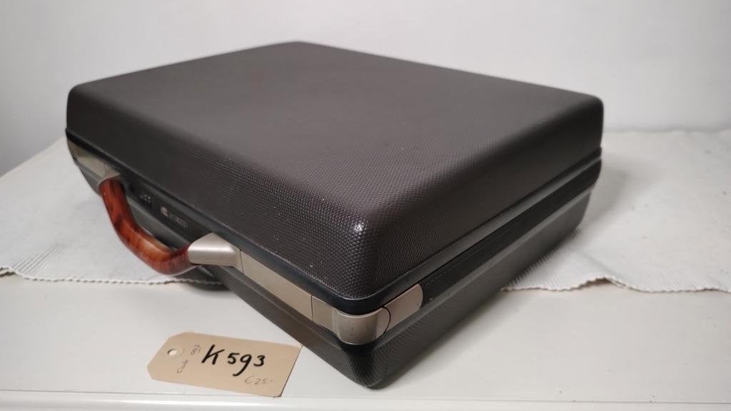 K593 DELSEY royale kantoorkoffer met cijferslot zeer fraai, 2e hands, Gebruikt, Overige typen, DELSEY