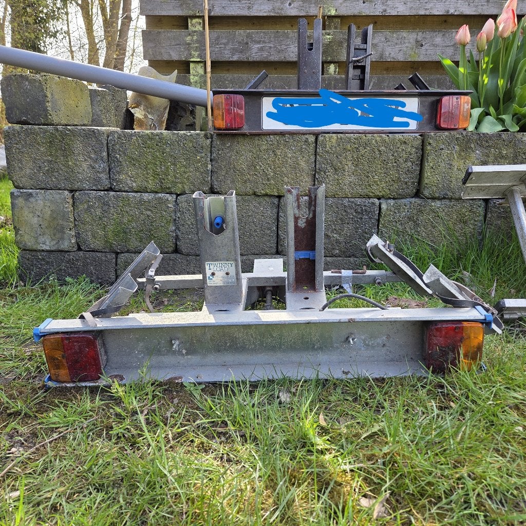 fietsendragers 2 stuks, Auto diversen, Ophalen, 2 fietsen, Gebruikt, Trekhaakdrager